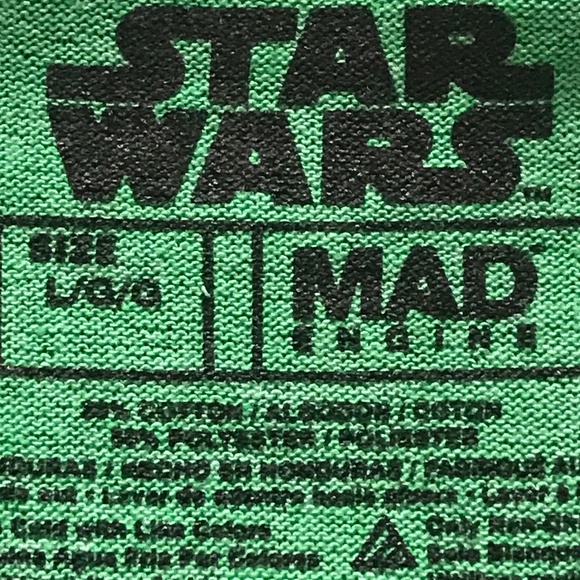 Star Wars Grogu Naps & Snacks Holiday Tee Shirt NWOT - Picture 5 of 5